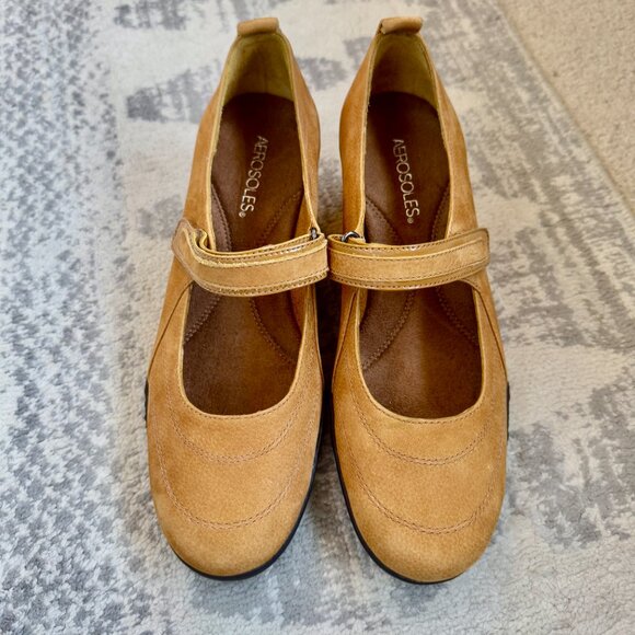 NWOT Aerosoles Tornado Tan Suede Wedge Mary Janes - Picture 6 of 15